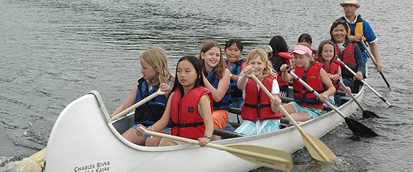 groups-header-ten-person-canoes